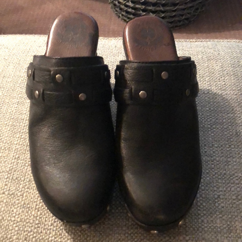 Lucky Brand Black Mules